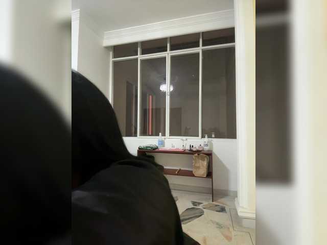 IrisGrant's BongaCams show and profile