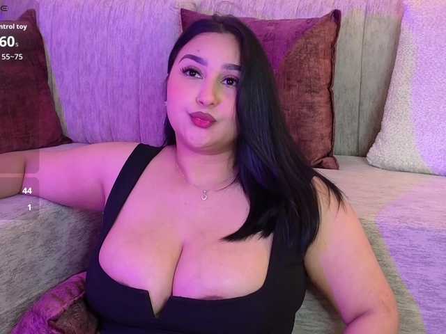 IrisGrant's BongaCams show and profile