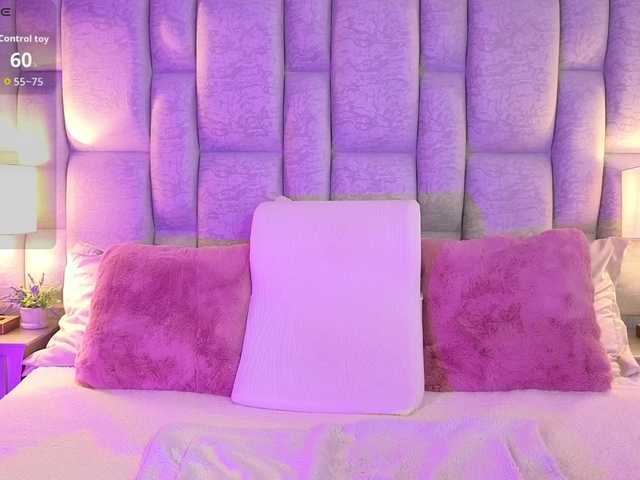 IrisGrant's BongaCams show and profile