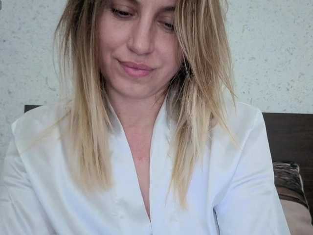 Abby666's BongaCams show and profile