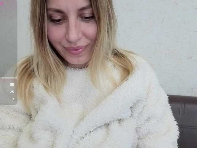 Abby666's BongaCams show and profile