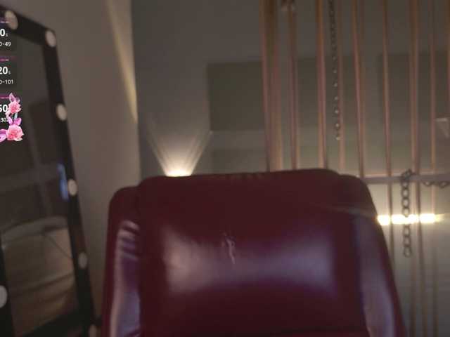 Violetx-x's BongaCams show and profile