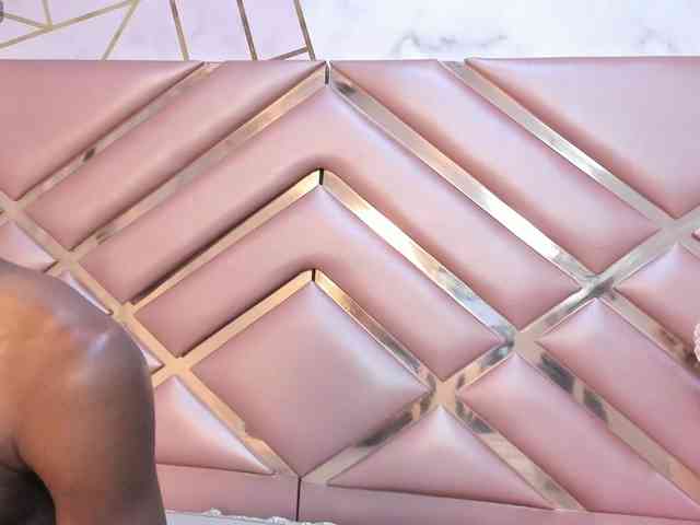 Mia-Towers Mia-Towers