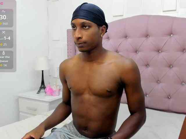 Mia-Towers Mia-Towers