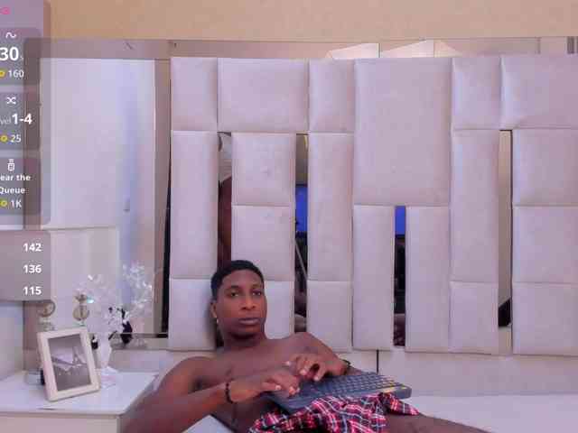 Mia-Towers Mia-Towers