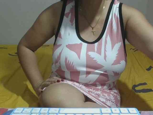 MSCARAMELBROWN webcam