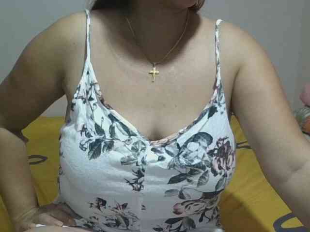 MSCARAMELBROWN webcam