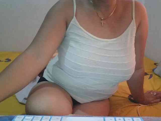 MSCARAMELBROWN webcam