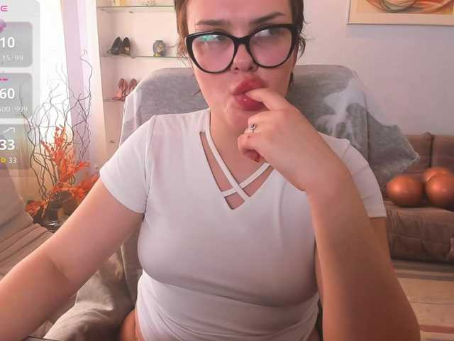 KamillaJei's BongaCams show and profile