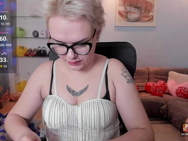 KamillaJei's BongaCams show and profile
