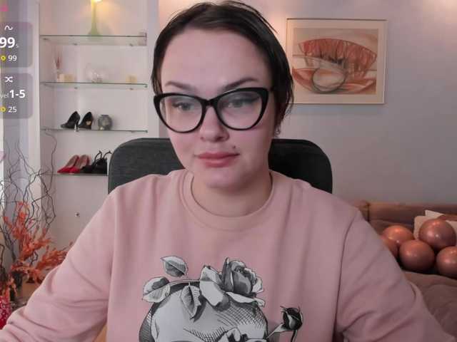 KamillaJei's BongaCams show and profile