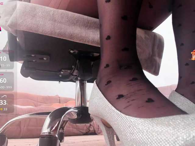 KamillaJei's BongaCams show and profile