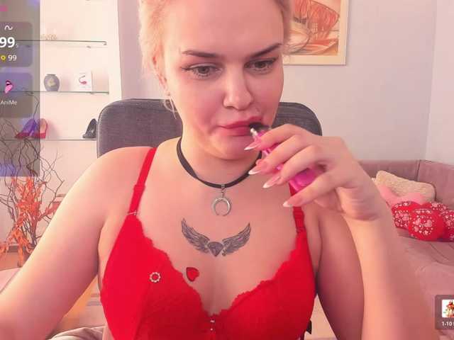 KamillaJei's BongaCams show and profile