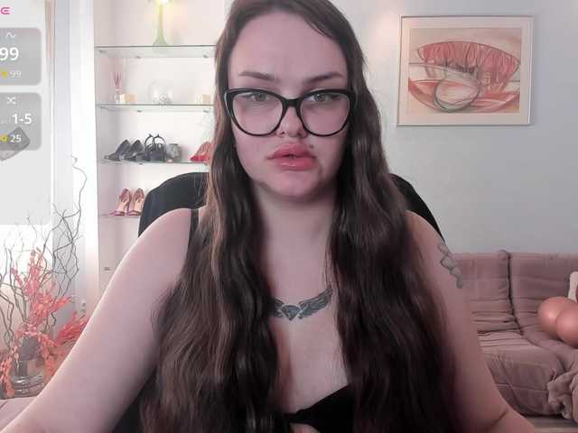 KamillaJei's BongaCams show and profile