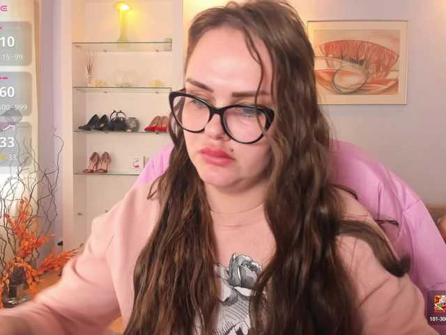 KamillaJei's BongaCams show and profile