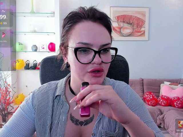 KamillaJei's BongaCams show and profile