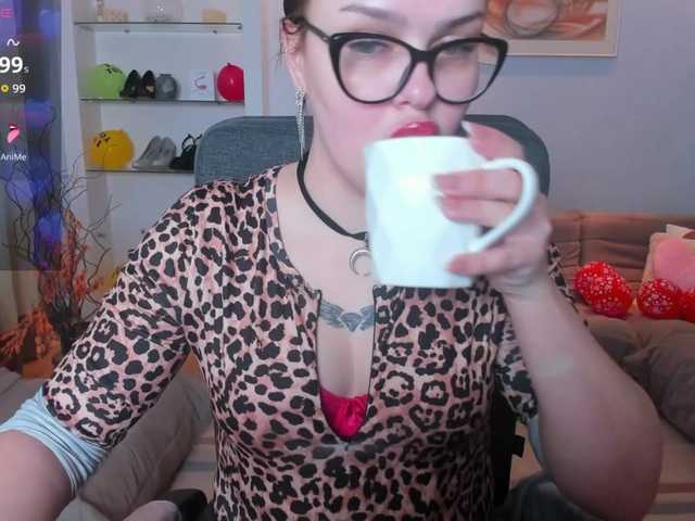 KamillaJei's BongaCams show and profile