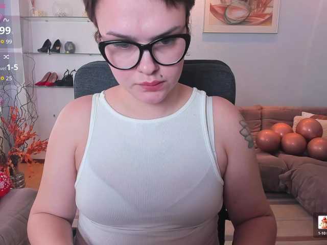 KamillaJei's BongaCams show and profile