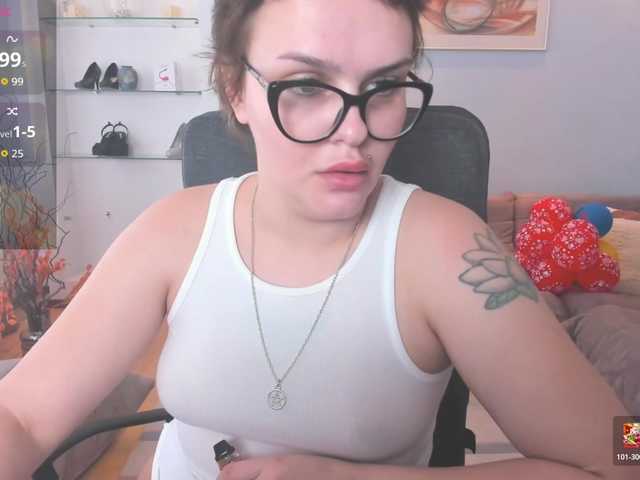 KamillaJei's BongaCams show and profile