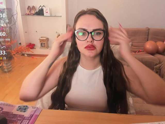 KamillaJei's BongaCams show and profile