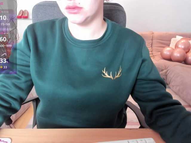 le modèle KamillaJei est en webcam porno dans un show sur le site bongacams, il possède les tags suivants: White/Caucasian,Brunette,Trimmed