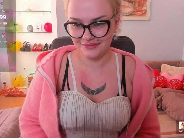 KamillaJei's BongaCams show and profile