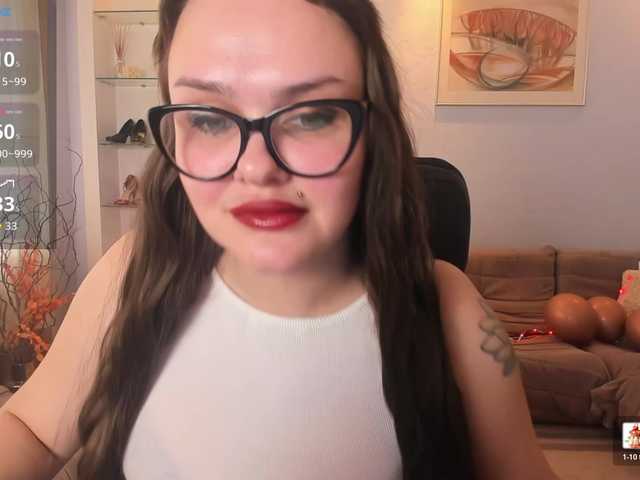 KamillaJei's BongaCams show and profile