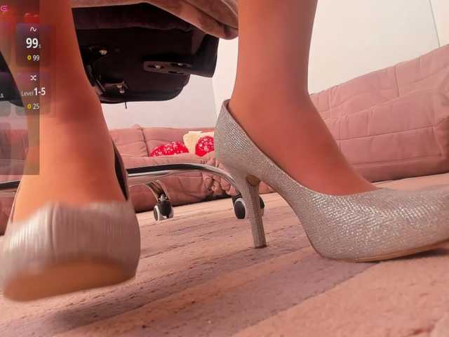 KamillaJei's BongaCams show and profile