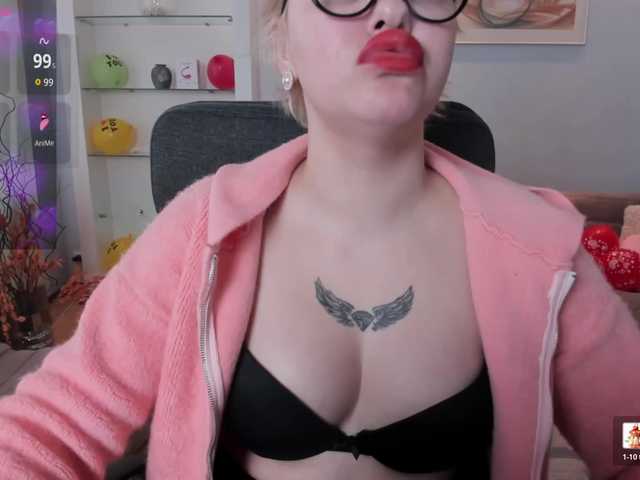 KamillaJei's BongaCams show and profile