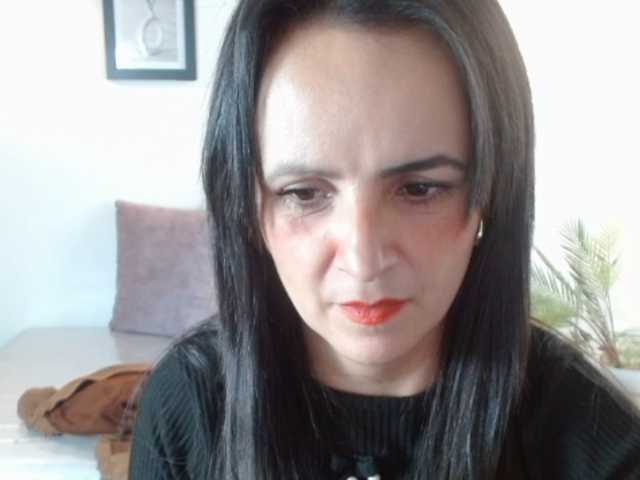 julianaLX's BongaCams show and profile