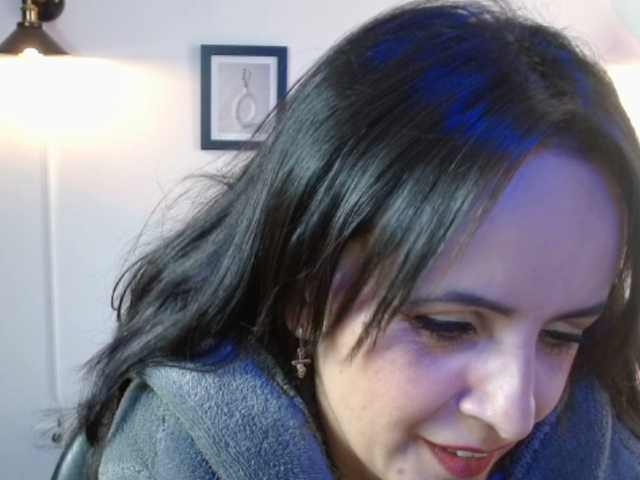 julianaLX's BongaCams show and profile