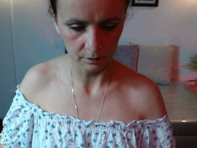 julianaLX's BongaCams show and profile