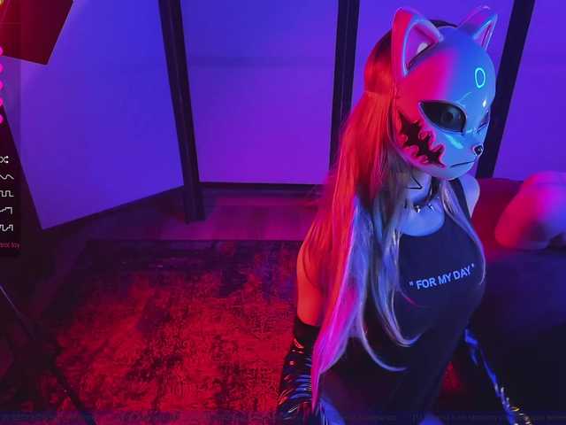 FemEnigma's BongaCams show and profile