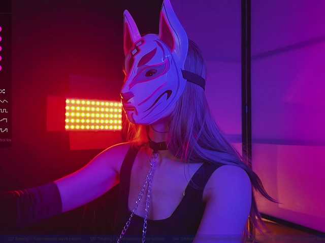 FemEnigma's BongaCams show and profile