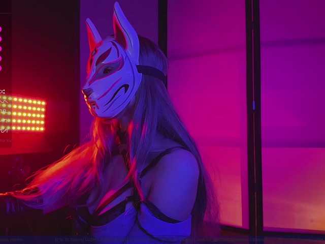 FemEnigma's BongaCams show and profile