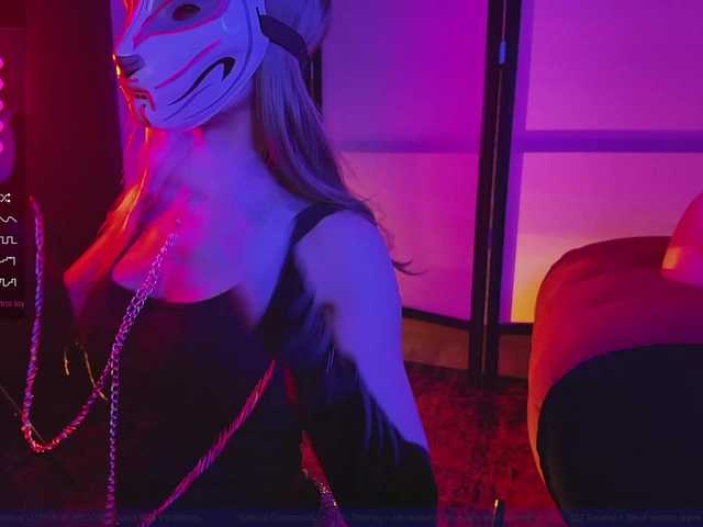 FemEnigma's BongaCams show and profile