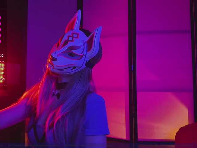 FemEnigma's BongaCams show and profile