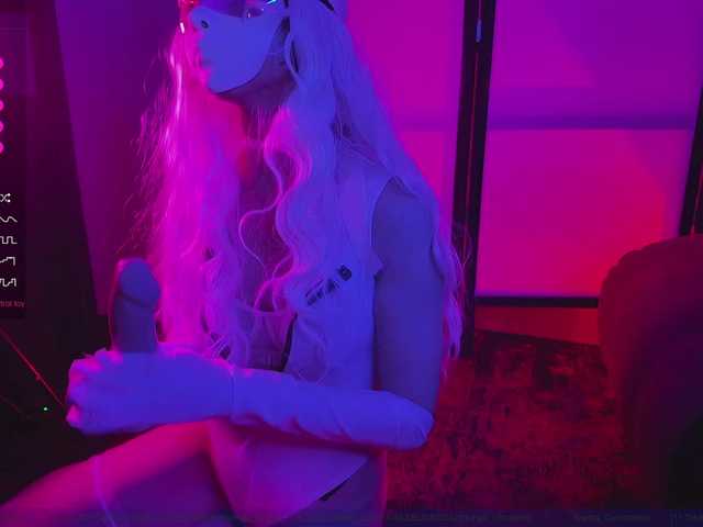 FemEnigma's BongaCams show and profile