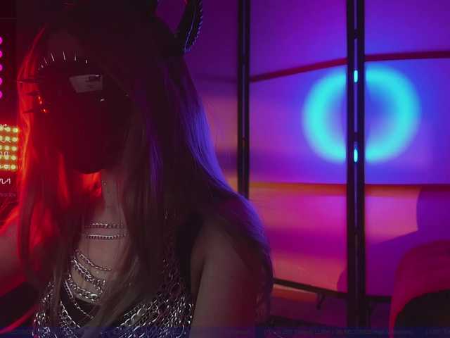 FemEnigma's BongaCams show and profile