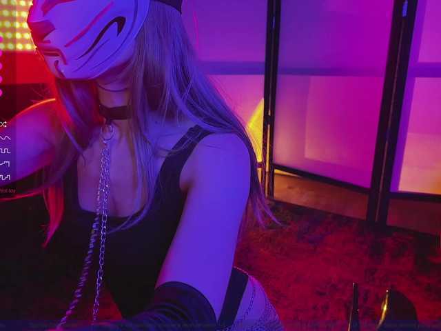 FemEnigma's BongaCams show and profile