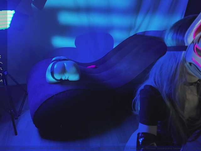 FemEnigma's BongaCams show and profile