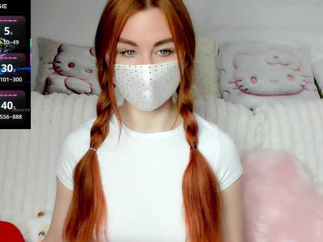 malenkaYA-1 live room