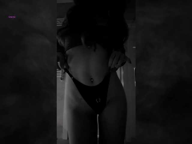malenkaYA-1's BongaCams show and profile