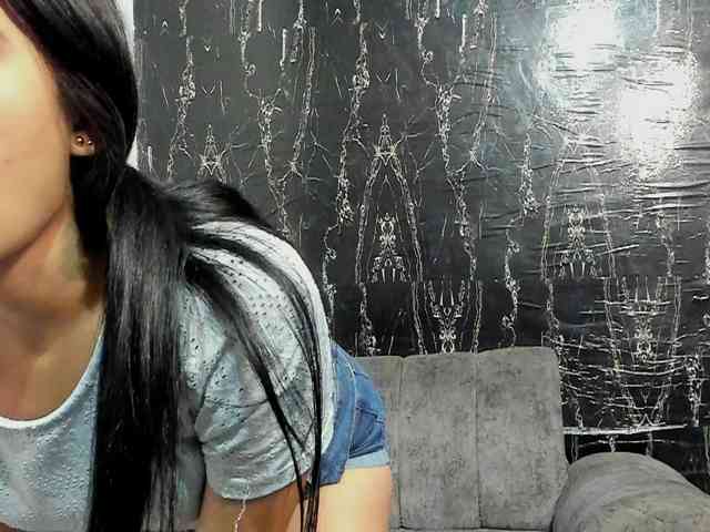paulasweet18 webcam