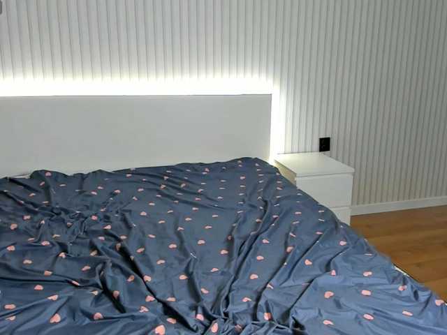 lallyblush's BongaCams show and profile