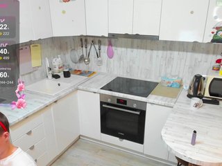 White-Foxy Porn Show