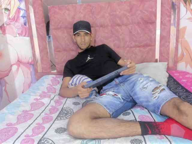 GOLDEN-MAN- GOLDEN-MAN-