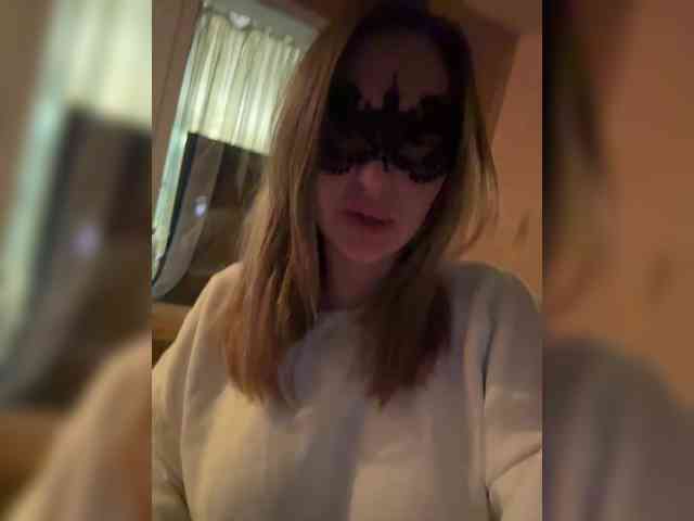 BIGTITTS-JANE webcam