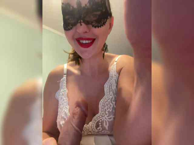 BIGTITTS-JANE webcam