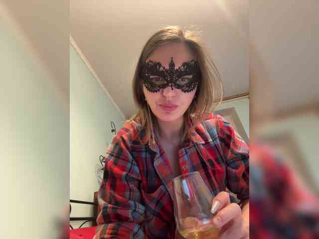 BIGTITTS-JANE webcam